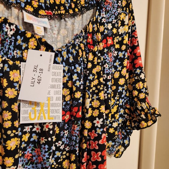 LuLaRoe Lily Top Peasant Style 3X - NWT - Picture 4 of 7